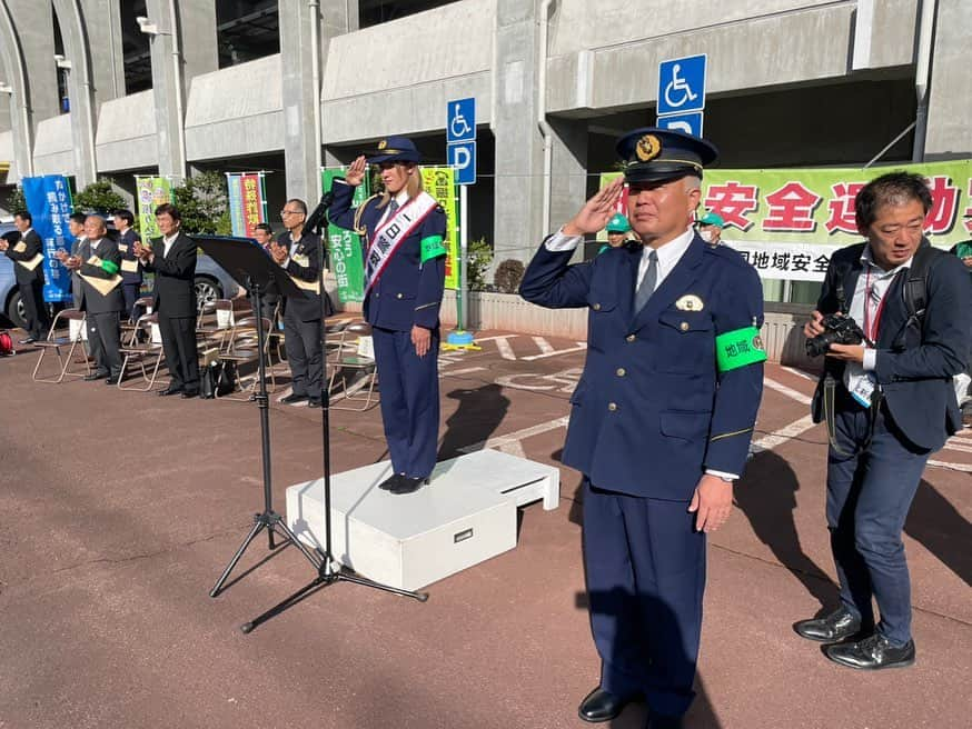 國武愛美さんのインスタグラム写真 - (國武愛美Instagram)「. 泉警察署一日署長を務めさせていただきました！ 私の人生でとても素敵で貴重な経験をさせていただきました。 ありがとうございました。 . . #泉地区大会 #全国地域安全運動 #１日警察署 #國武愛美 #マイナビ仙台レディース」10月11日 21時42分 - kunitake_aimi