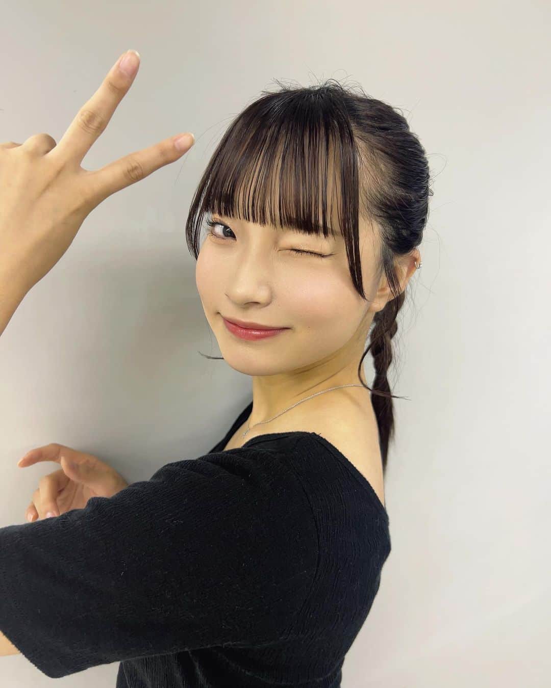 里仲菜月さんのインスタグラム写真 - (里仲菜月Instagram)「最近した髪型∞(｡◝ ͜ ◜ ｡)∞」10月11日 21時43分 - natsuki_satonaka