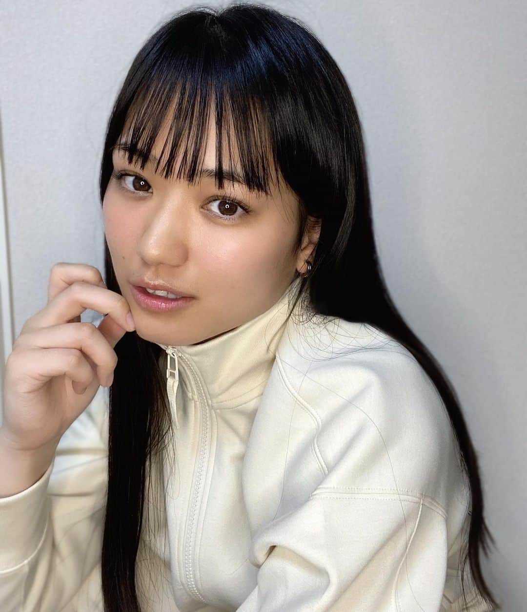 滝口きららのインスタグラム：「・ 写真頑張る週間はじめました📸  #ootd #fashion」