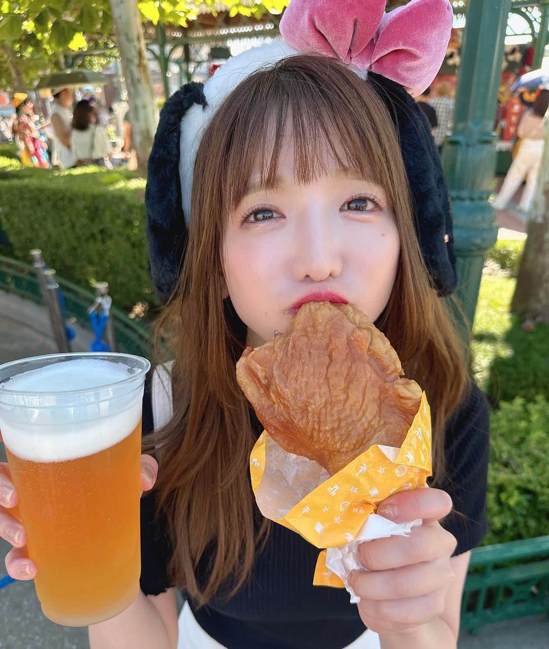 もえのあずきのインスタグラム：「ユニバチキン🍗 #ユニバ#ユニバフード #もえあず」
