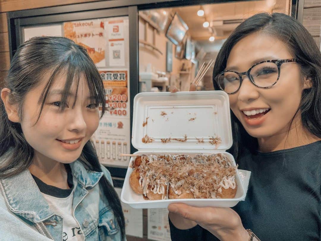 YumeFitのインスタグラム：「. . 普段YouTubeの画面で見るサム・スミスが 同じ空間にいました🩷  綺麗な歌声に何度も泣いてしまいました😭  やっぱりステージは生で観ないと と、改めて思いました💃🏼  これからももっとプロ意識を高める為に 色んなステージを観にいこうと思います😌」