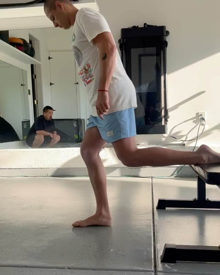 のインスタグラム：「Getting better every day 💪🏽🔥」