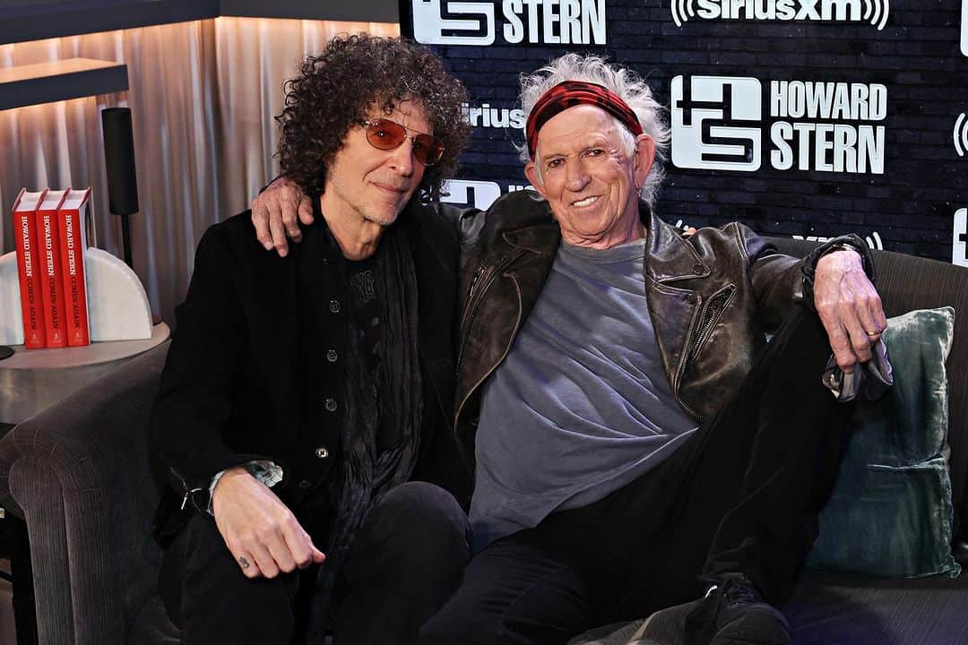 キース・リチャーズさんのインスタグラム写真 - (キース・リチャーズInstagram)「Thank you Howard! Had a great time! @sternshow」10月12日 9時56分 - officialkeef