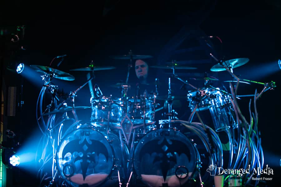 Queensrycheさんのインスタグラム写真 - (QueensrycheInstagram)「Casey at the @worcesterpalladium in Massachusetts (photo credit Robert Fraser for @derangedmedia) #queensryche #caseygrillo #case #drums #kickassdrummer #talented #badass #coolaf #lotus #customdrumkit #mrsawbladehead #mrsawbladeheaddesigns」10月12日 10時30分 - queensrycheofficial