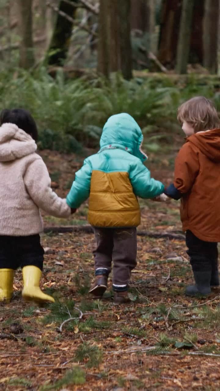 patagoniaのインスタグラム：「The kiddos are here to party, if we let them. Let the young discover the living world as only they can, and they’ll learn to care for it too.  #PatagoniaKids」