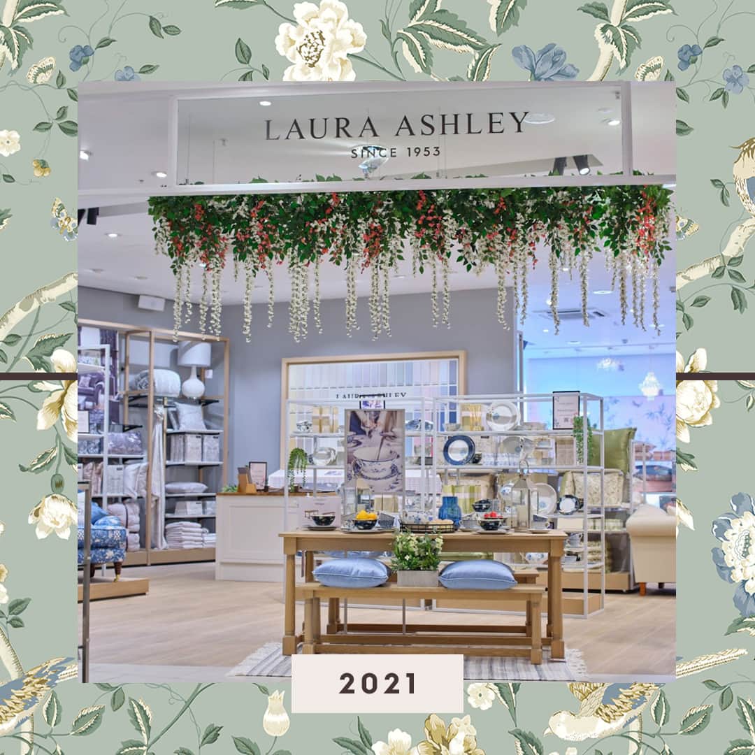 ローラアシュレイのインスタグラム：「Laura Ashley proudly partnered with NEXT to reintroduce the home collection online and in stores across the UK in Spring 2021.」