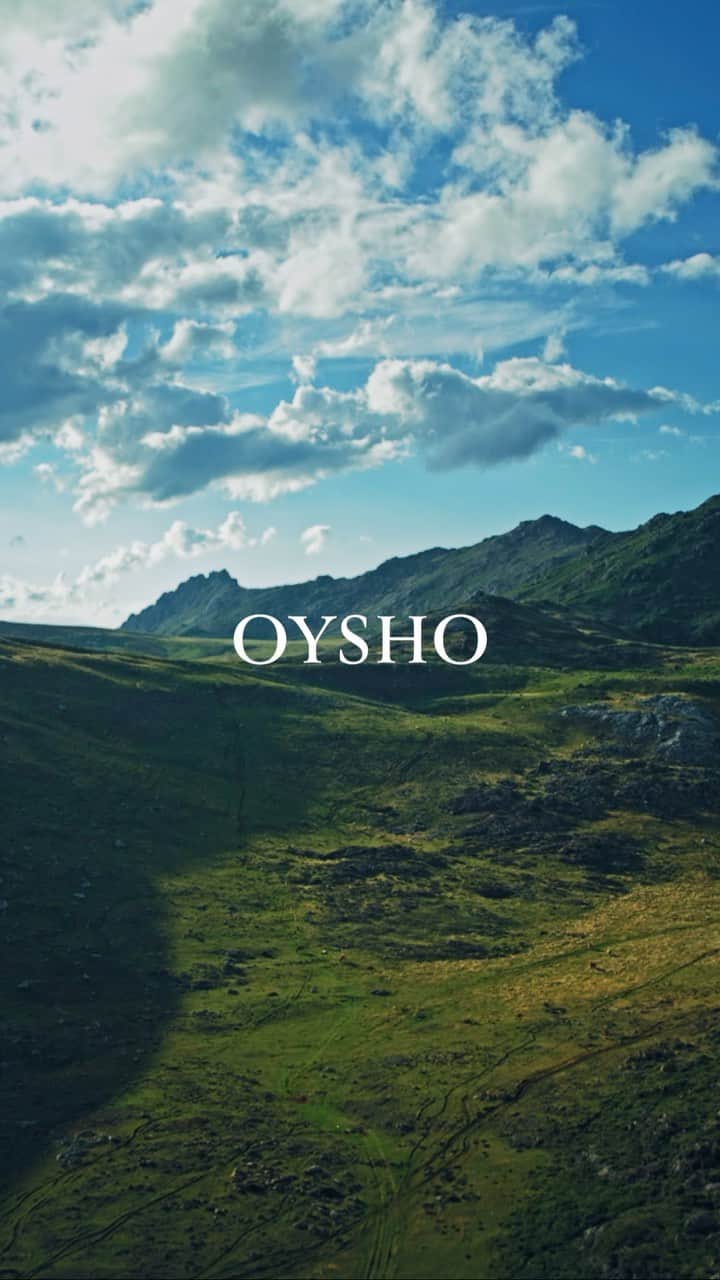 Oyshoのインスタグラム：「Breath in, feel what’s around.  Discover the new AW23 Mountain Collection.   Location📍: Somiedo Natural Park, Asturias (Spain) . . . #oysho #newcampaign #newcollection」