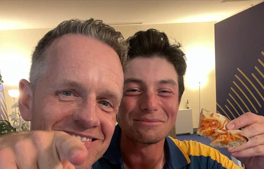 ルーク・ドナルドさんのインスタグラム写真 - (ルーク・ドナルドInstagram)「Happiness is contagious! Love these guys 🥰💙💛  @rydercupeurope」10月12日 3時16分 - lukedonald