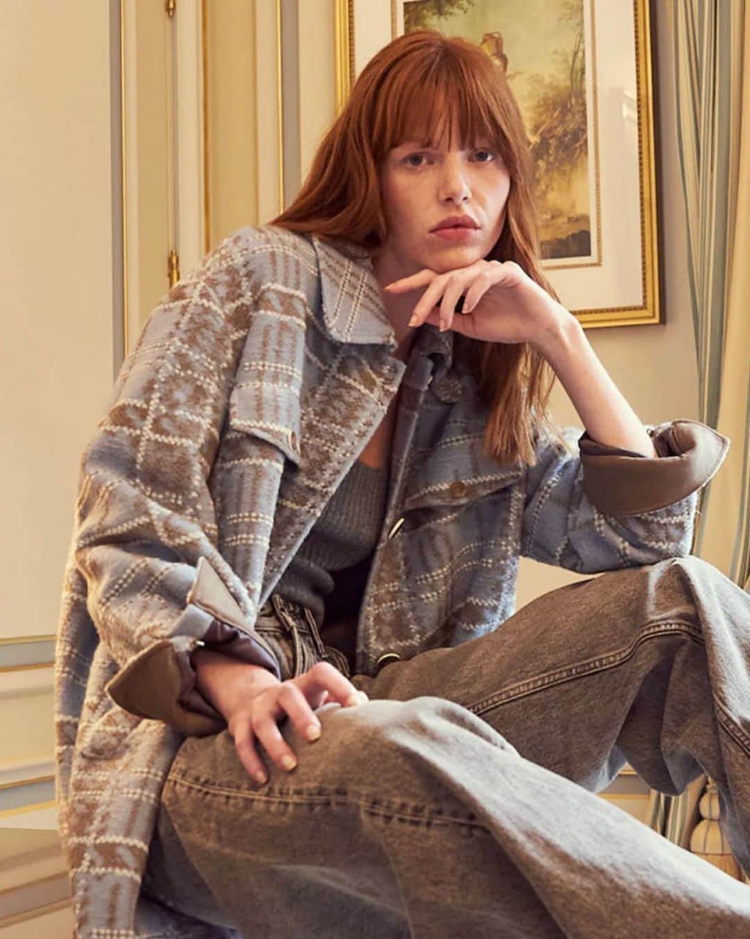 Official lemönplet Instagramのインスタグラム：「EVERYDAY ESSENTIALS For this autumn and winter, Lemönplet introduces everyday essentials pursuing the chic beauty that naturally exudes from the elegant styling of Parisienne. From outers to tops and skirts, our pieces are classy and confident at the same time relaxed and comfortable. With neutral tones and classic shades, our timeless pieces are easy to mix and match. Discover Lemönplet's everyday essentials that will add a touch of sophistication to your overall style.  #LemonpletParis #Lemonplet #Paris #lemonplet_women #lemonplet_parisiennecollection」