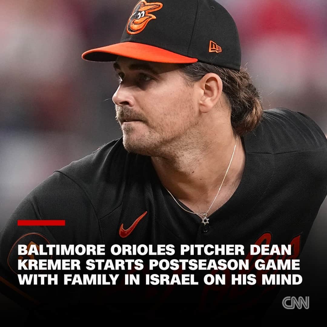 CNNさんのインスタグラム写真 - (CNNInstagram)「Pitcher Dean Kremer started the Baltimore Orioles' postseason baseball game against the Texas Rangers on Tuesday with his family in Israel on his mind.  Kremer is a dual Israeli-American citizen, and has family members who currently live in Israel. Prior to Tuesday's game, the 27-year-old said that his family in Israel was ok and played against the Rangers wearing a Star of David necklace.  Read more at the link in our bio.  📷: Tony Gutierrez/AP」10月12日 3時51分 - cnn