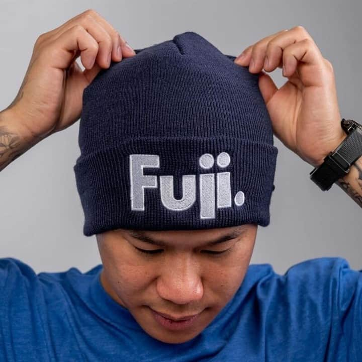 Fuji Bikesのインスタグラム：「Fall Days + Fuji Beanie! 🍂 #CozyVibes #BeanieSeason #FujiBikes」