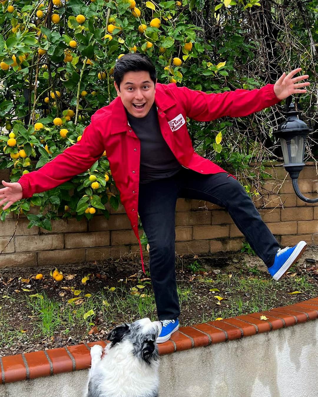 YouTubeのインスタグラム：「brb need to go make this salsa ASAP ty @xryangutierrezx y tu Mamá. link in bio for more Latinx creators we're spotlighting for Hispanic Heritage Month」