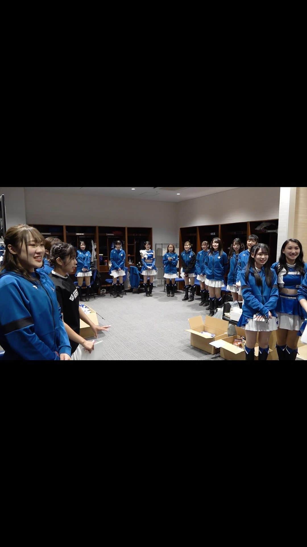 ファイターズガールのインスタグラム：「. 「FIGHTERS MIRU」にて ホーム最終戦のファイターズガールの裏側を大公開💡   公式動画配信サービス「FIGHTERS MIRU」にて 是非ご覧ください😊✨   #fightersgirl #ファイターズガール #lovefighters #北海道日本ハムファイターズ #新時代 #FANS_ARE_OUR_TREASURE #FファイターズMIRU」
