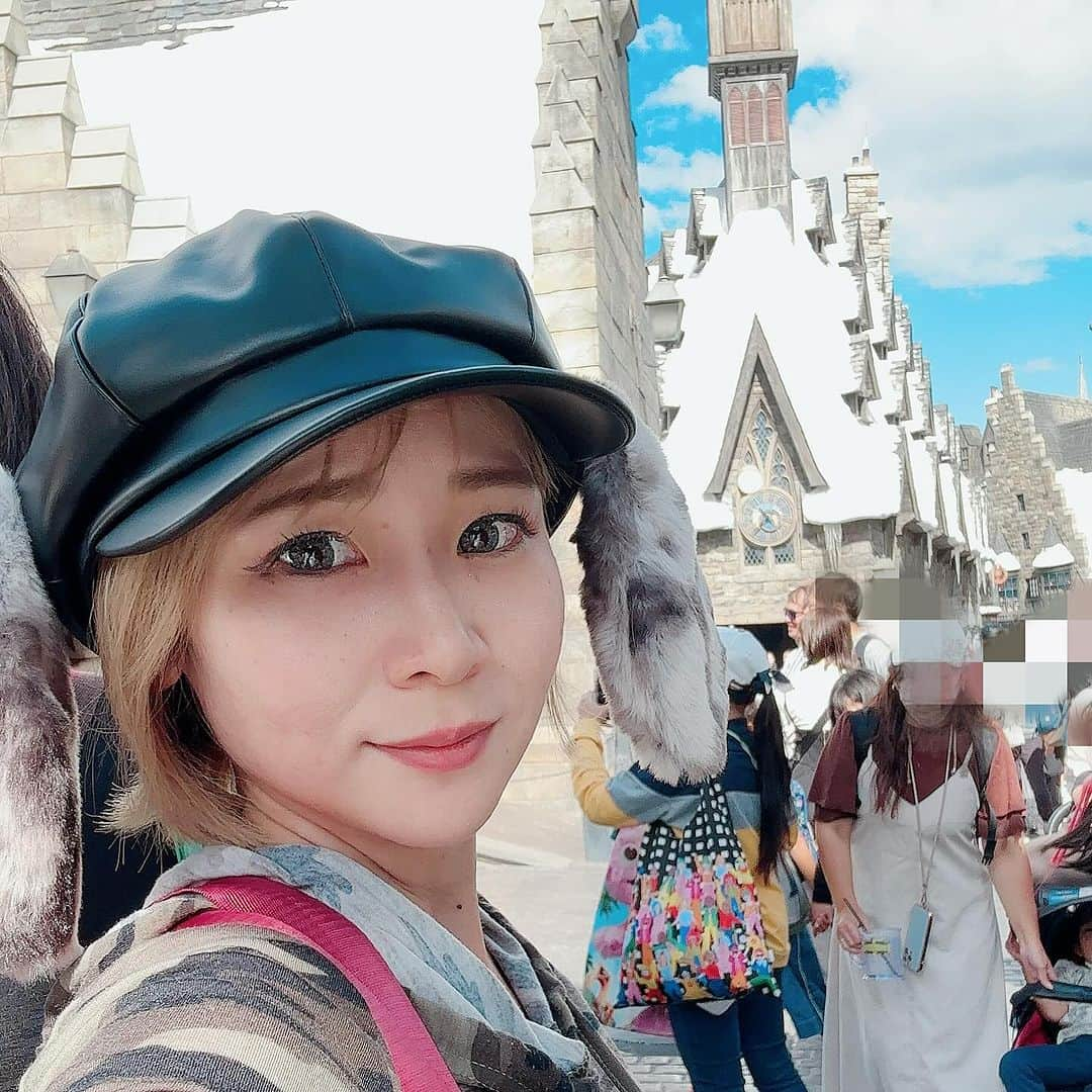 Arisa Nanaseのインスタグラム：「ユニバ❤️スヌーピーのこの帽子可愛い😍 #ハリポタ　#usj #スヌーピー #大阪」