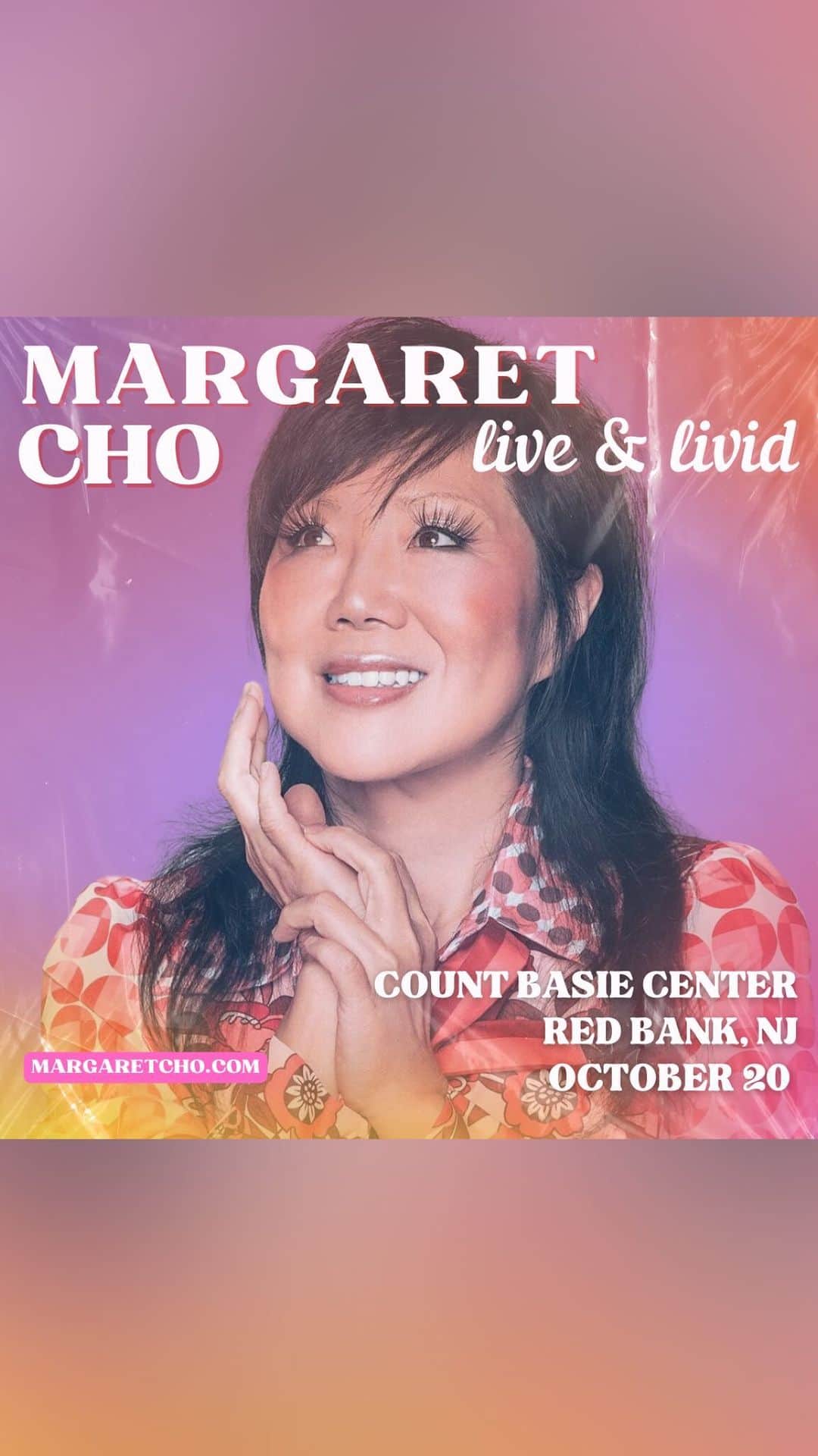 マーガレット・チョーのインスタグラム：「I’m heading to New Jersey! I’ll be at @basiecenter on October 20th! Tickets at margaretcho.com 🌸 #liveandlivid」