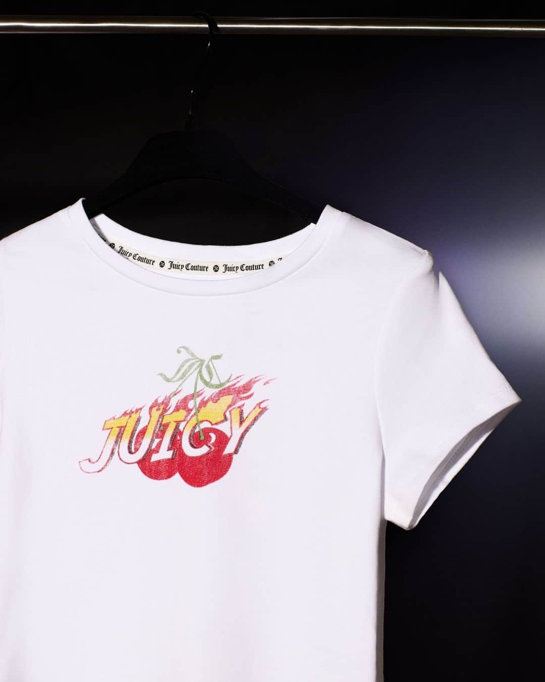 ジューシークチュールのインスタグラム：「🍒🍒🍒 #JuicyCouture」