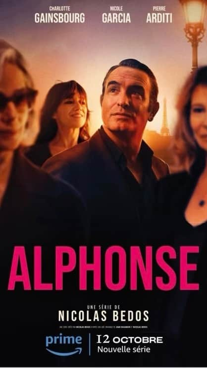 ナタリー・ペシャラのインスタグラム：「ALPHONSE est de sortie !🗼🤩  Avec @jeandujardin @charlottegainsbourg #pierrearditi @nicolegarciaofficiel @mickael_cohen_official @elsa_zylberstein  de @nicolasbedosofficiel   #serie @primevideofr @primevideo」