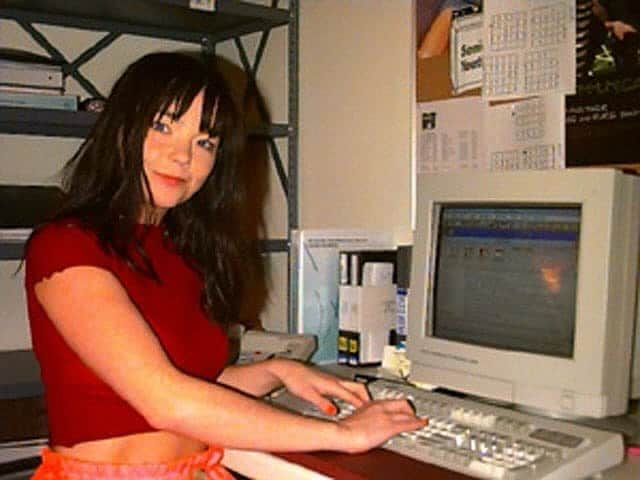 Nylon Magazineのインスタグラム：「It’s Amazon #PrimeDay (again). We’re tracking the best deals that are flying off the virtual shelves — head to the link in bio before it’s too late.」