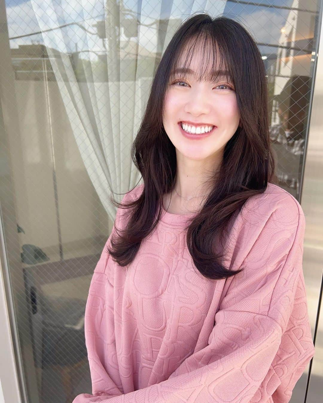 星南のぞみさんのインスタグラム写真 - (星南のぞみInstagram)「💇‍♀️  赤みを抑えてもらい、いつもの美髪✨ 久しぶりに前髪を作って頂きました‼︎ いつもすぐに無くしてしまうので冬までは維持したい💪  １周年おめでとうございます‼︎ そして、いつもありがとうございます♡ @lewin_omotesando_  @lewinxiaochi  ４機能付いたボールペン頂きました💙」10月12日 8時05分 - seina_nozomi