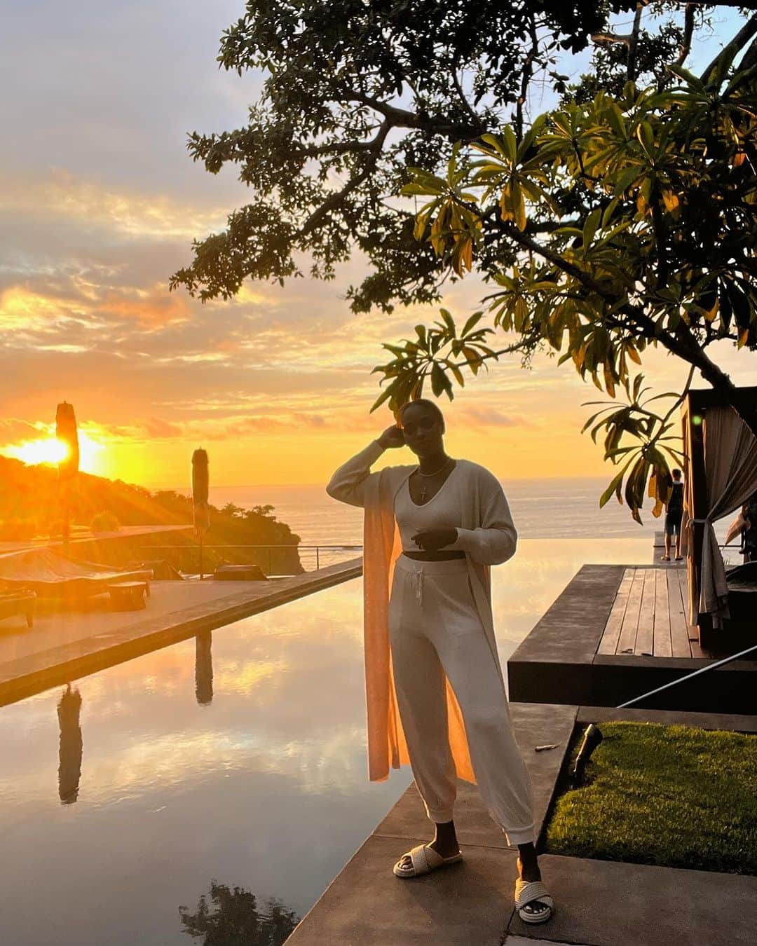 スローン・スティーブンスのインスタグラム：「To more sunsets with you 🌅」