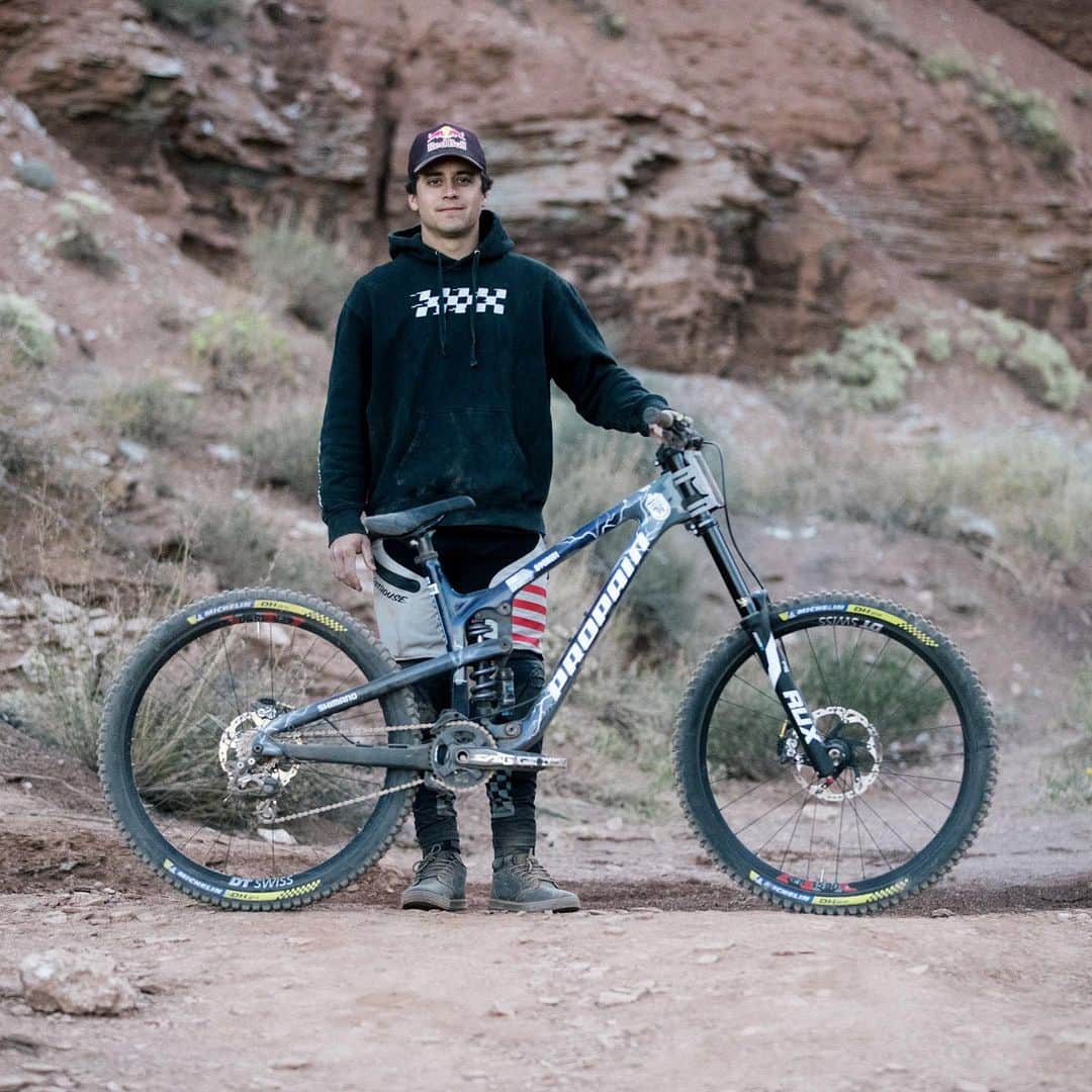 Shimanoさんのインスタグラム写真 - (ShimanoInstagram)「🚵‍♂️ Thrills, skills, and top-tier tech! The Red Bull Rampage is in full swing, and our @rideshimano athletes are getting things ready to push the boundaries on the most challenging terrain. Take a peek at the incredible machines they trust:  🔧 Bike 1: @jaxsonriddle ’s 1990 @jeremymcgrath @kawasakiusa Motocross inspired custom painted @transitionbikes is equipped with SHIMANO SAINT ready to take on the gnarliest lines.  🔧 Bike 2: @kurtsorge 's @evilbicycles rig also features a special Rampage custom paint job and the precision of SHIMANO SAINT brakes, delivering unmatched stopping power for ultimate control.  🔧 Bike 3: @djshreda @nukeproofbikes Dissent is also custom painted with several special touches, sports SHIMANO SAINT brakes and drivetrain and 27.5 wheels for agility in these high-stakes descents.  🔧 Bike 4: @carsonstorch ’s custom painted @propain_bicycles outfitted with full SHIMANO SAINT.  🔧 Bike 5: @thomasgenon will be celebrating his 10th year of Rampage on this custom painted @canyon with full SHIMANO SAINT.  🔧 Bike 6: @tvansteenbergen returns to Rampage on his trusty @hypermtb with full SHIMANO SAINT.  Massive shoutout to our dedicated athletes for showcasing what's possible on the Red Bull Rampage stage. Let the dirt fly and the stoke rise! 🚀🔥 #ShimanoMTB #ShimanoAtRampage #Rampage2023」10月12日 8時07分 - rideshimano
