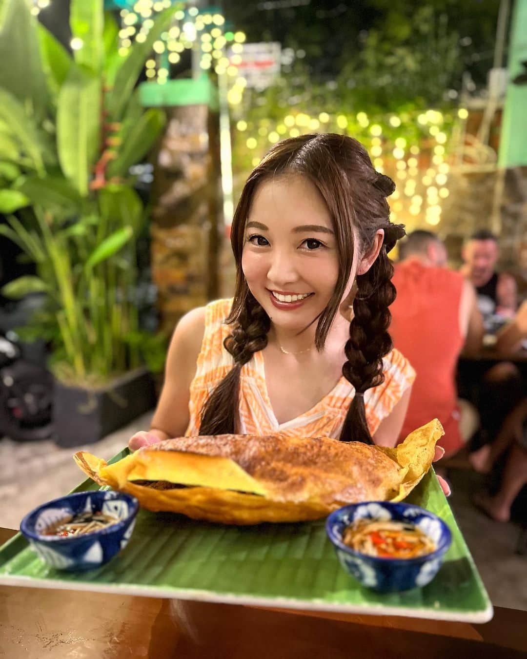 ももせゆきさんのインスタグラム写真 - (ももせゆきInstagram)「Vietnam🇻🇳Food🍽 location📍Danang ベトナム料理が大好きな私にとってはベトナム旅行が天国😋 ベトナム旅行中毎日色んなお店のフォー食べたけど、どこのお店のフォーも美味しくて幸せすぎた🫶 特にダナンにある【Thìa Gỗ Restaurant Da Nang】がおすすめすぎるのでダナンに行く時はぜひ行って見てほしいです🇻🇳 ・ ・ iPhoneポトレ輪郭強調モードで撮影 🏷 #vietnamtravel #vietnam #vietnamfood  #ベトナム旅行 #ベトナム#ベトナム観光  #ダナン #danangfood #đànẵng  #danang #visitvietnam #ベトナム料理  #travelphotography  #instavietnam  #explorevietnam  #vietnamairlines  #hoianancienttown #hộian  #海外旅行 #海外旅行好きな人と繋がりたい  #genic_mag #retrip_global   #カメラ女子 #カメラ好きな人と繋がりたい  #ファインダー越しの私の世界  #女子旅 #タビジョ#discovervietnam」10月12日 8時11分 - momoyu1125