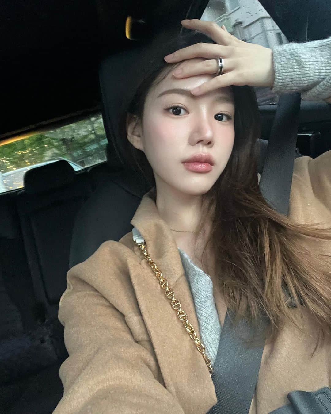 のインスタグラム：「안 좋은 일 생길 때마다 항상 남편이랑 하는 말얼마나 좋은 일 있으려고 이러냐며 그래 모든 긍정적으로! 빠샤💪🏻🫧」