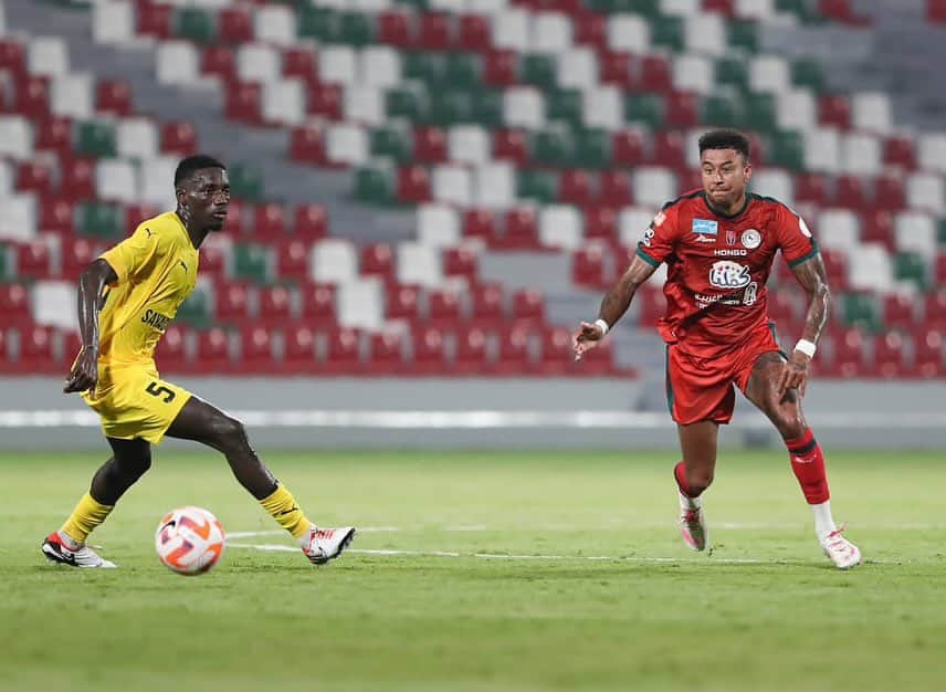 のインスタグラム：「90 mins in the bank and a goal to go with it 💪🏾❤️⚽️ @ettifaq」