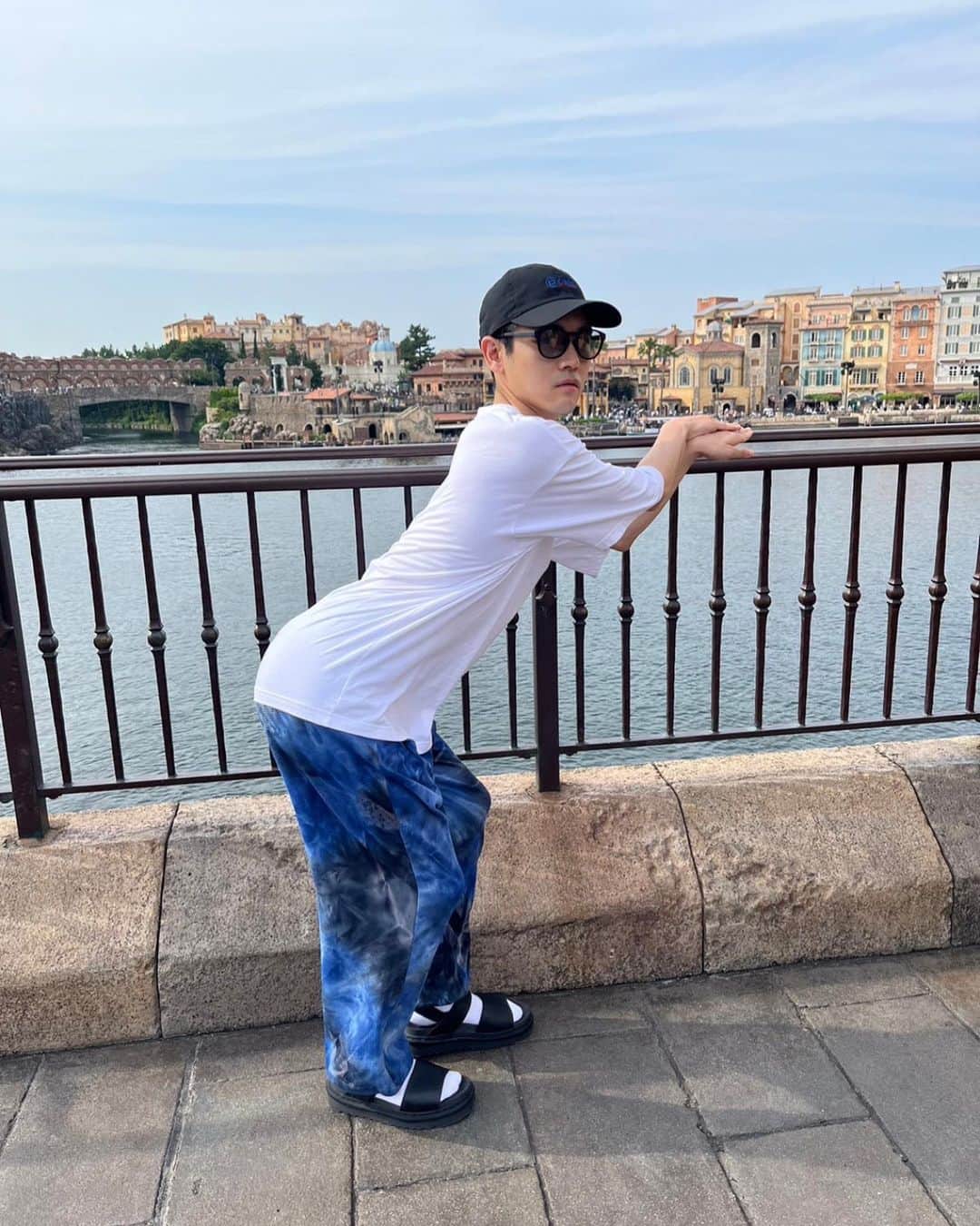 泉澤祐希のインスタグラム：「いちばんすきな花 今夜10時からスタート！！ 相良役で出演してまふ。」