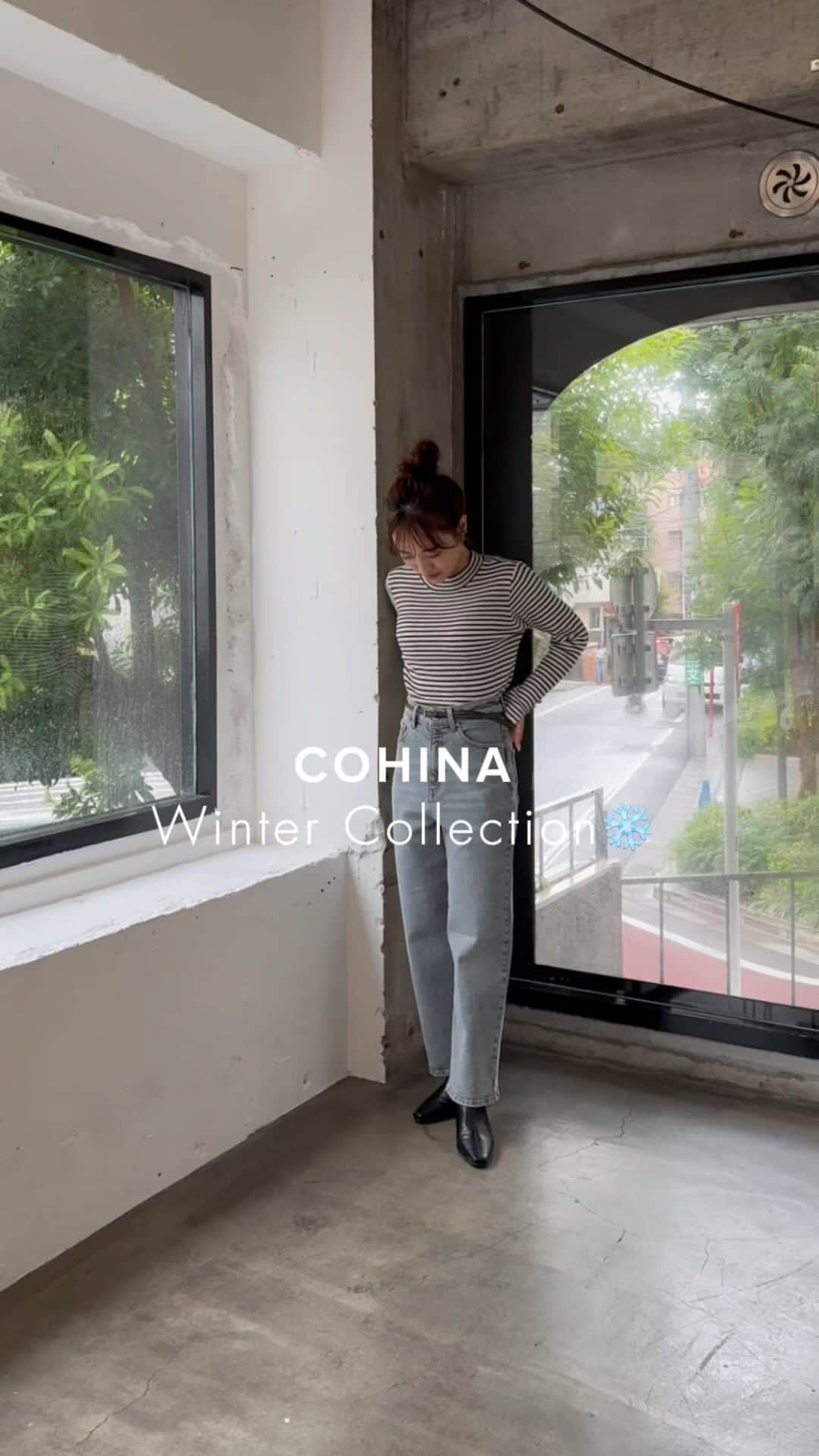 のインスタグラム：「今日が冬コレ最終日！❄️⛄️ 撮影風景をいださんが撮ってくれたのでちょっとまとめてみました🤭🫶 @22__eyed  コーデはもちろん、アクセサリーとかも全部決めてくれるセンス抜群いださん♡  みなさん無事狙っていたアイテムは買えましたか〜？ わたしはしっかりブーツ買えたよ〜🎀✨  #149cmコーデ #低身長コーデ #低身長ファッション #小柄コーデ #冬服コーデ #ニット」