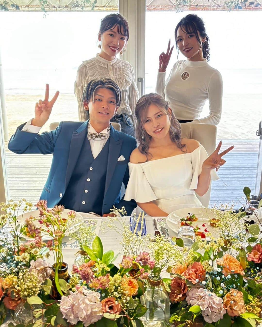 柴崎なおさんのインスタグラム写真 - (柴崎なおInstagram)「結婚式💒💙 幸せお裾分けもらった。 本当におめでとう！！  . #博多弁カープ女子 #カープ女子 #野球女子 #ボレジョ #大阪 #福岡 #japanesegirl   #タレント #モデル #ラジオパーソナリティ  #ポートレート #被写体 #photographer  #結婚式 #結婚式ヘアアレンジ #結婚式お呼ばれ #結婚式コーデ #結婚式写真 #bridal #bridalmakeup #weddingday #ヘアアレンジ #ポニーテール #gyda #gydaコーデ #派手ネイル」10月12日 19時36分 - n_srin751