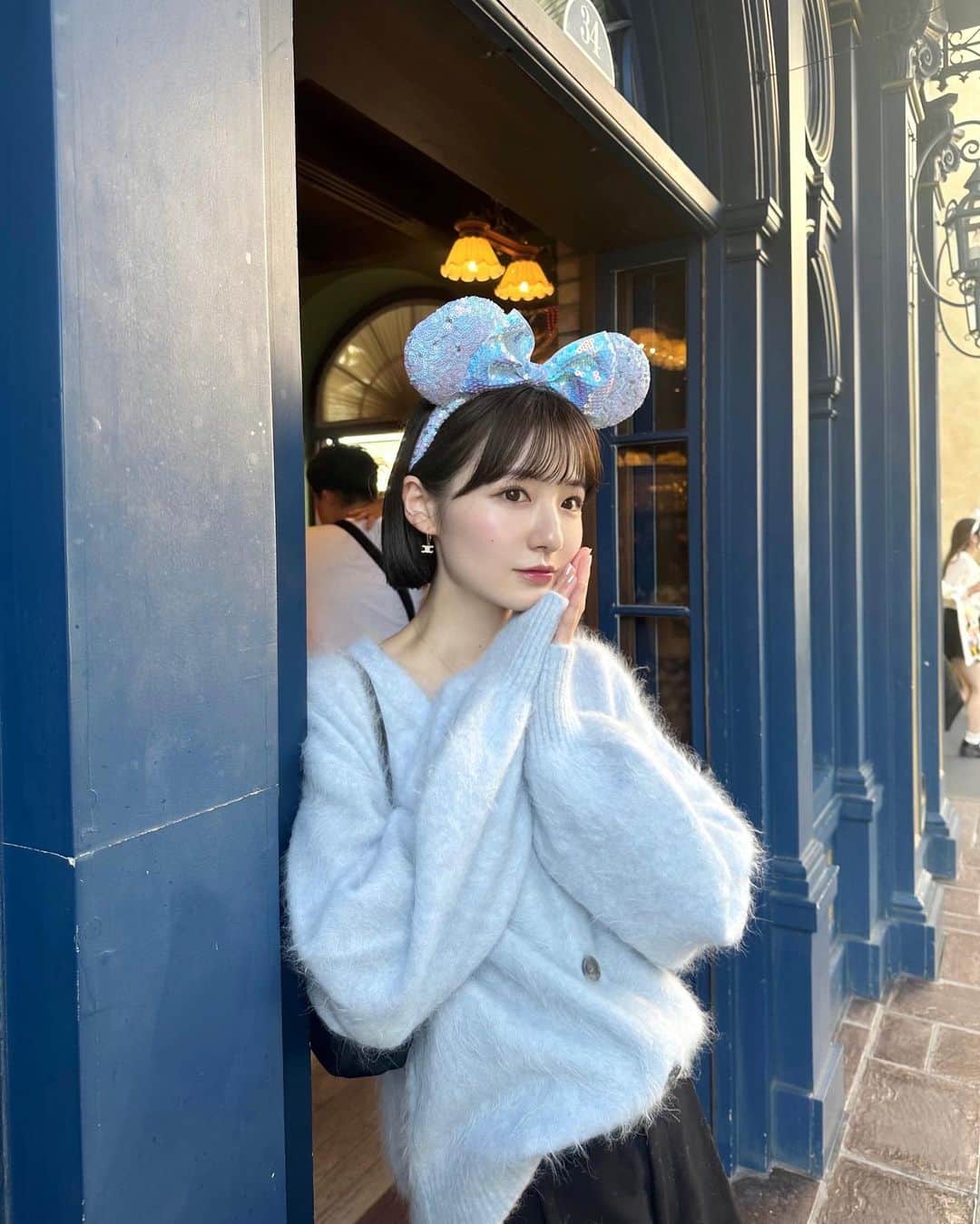 のインスタグラム：「いろいろ 🪩🩵🤟🏻  #disney #disneyland」