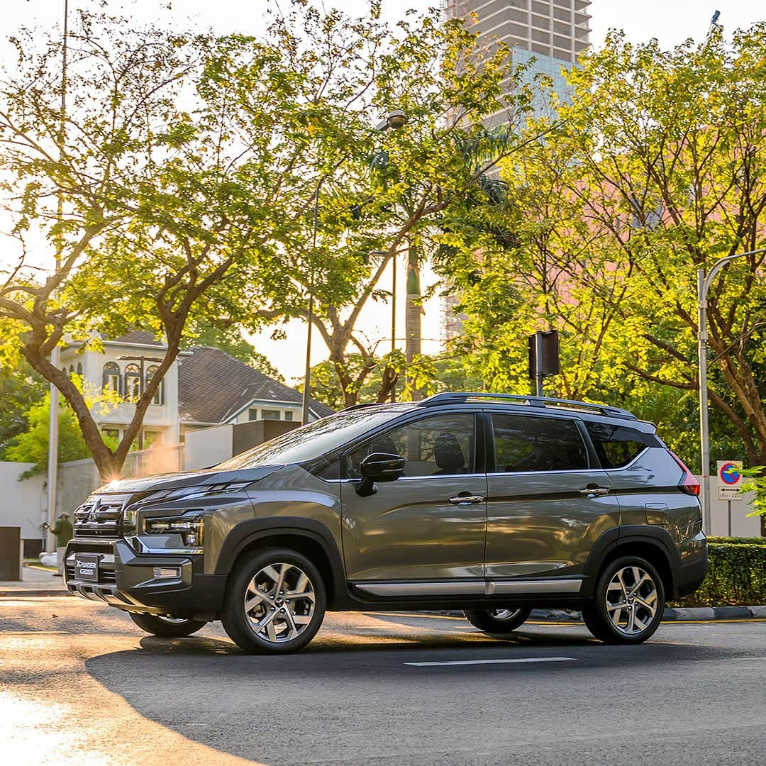 Mitsubishi Motors Thailandのインスタグラム：「ขับเที่ยวก็ได้ ขับในเมืองก็คล่องตัว กับรถคู่ใจ New Mitsubishi Xpander Cross   #NewXpanderCross #LiveLifeAdventure #MitsubishiMotors #MitsubishiMotorsThailand #DriveYourAmbition #XpanderCrossLover #MitsubishiXpanderCross #MitsubishiTH #MitsubishiXpander #Xpander #MitsubishiSUV #มิตซูบิชิ #เอ็กซ์แพนเดอร์ #มิตซูบิชิเอ็กซ์แพนเดอร์ครอส #มิตซูบิชิมอเตอร์ส #รถแคมป์ปิ้ง #รถเที่ยว #สายเที่ยว #สายแคมป์ปิ้ง #สายผจญภัย #การเดินทาง #ท่องเที่ยว #photooftheday」