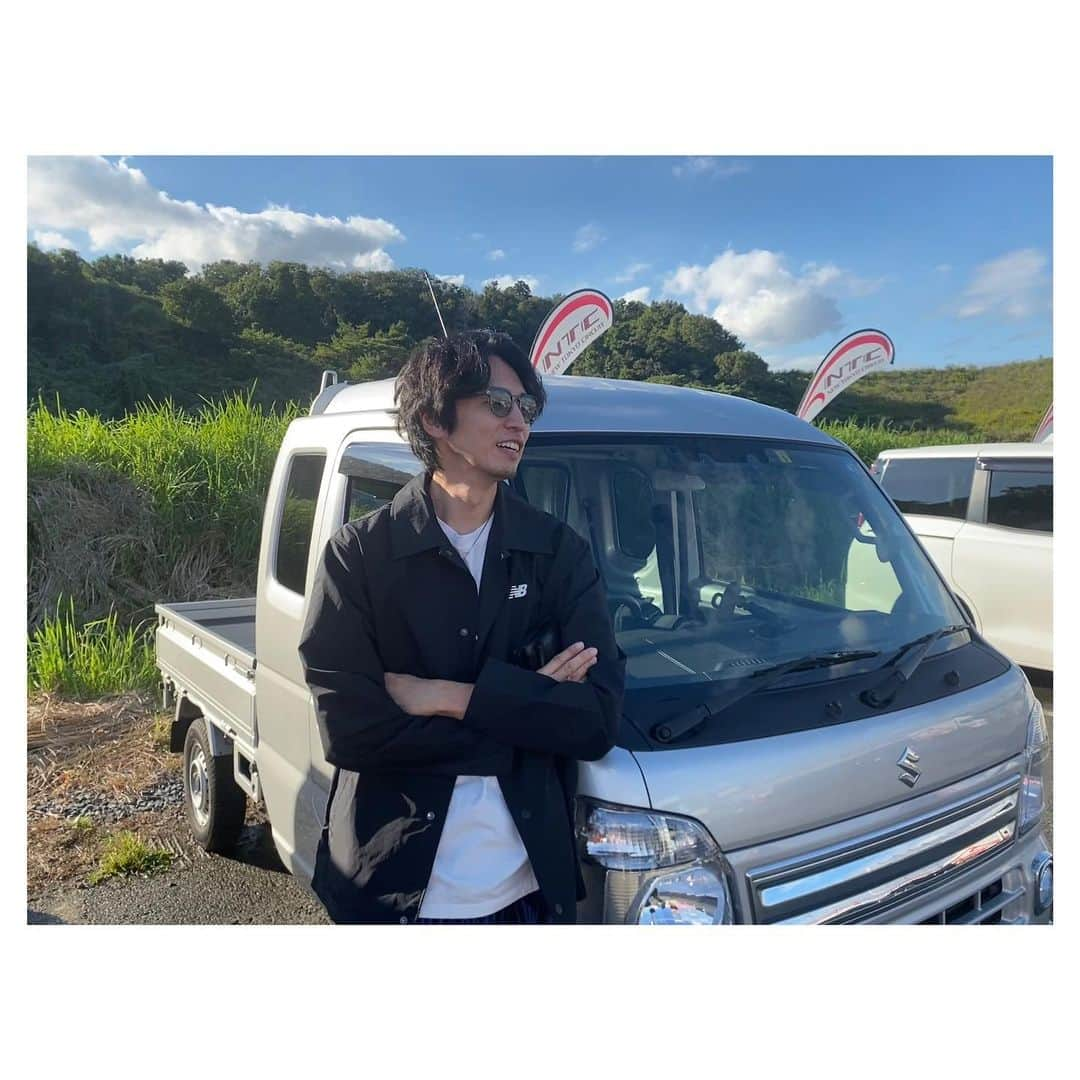 桐山漣さんのインスタグラム写真 - (桐山漣Instagram)「・ 乗ってく？ #代車の癖」10月12日 11時39分 - renn_kiriyama_official