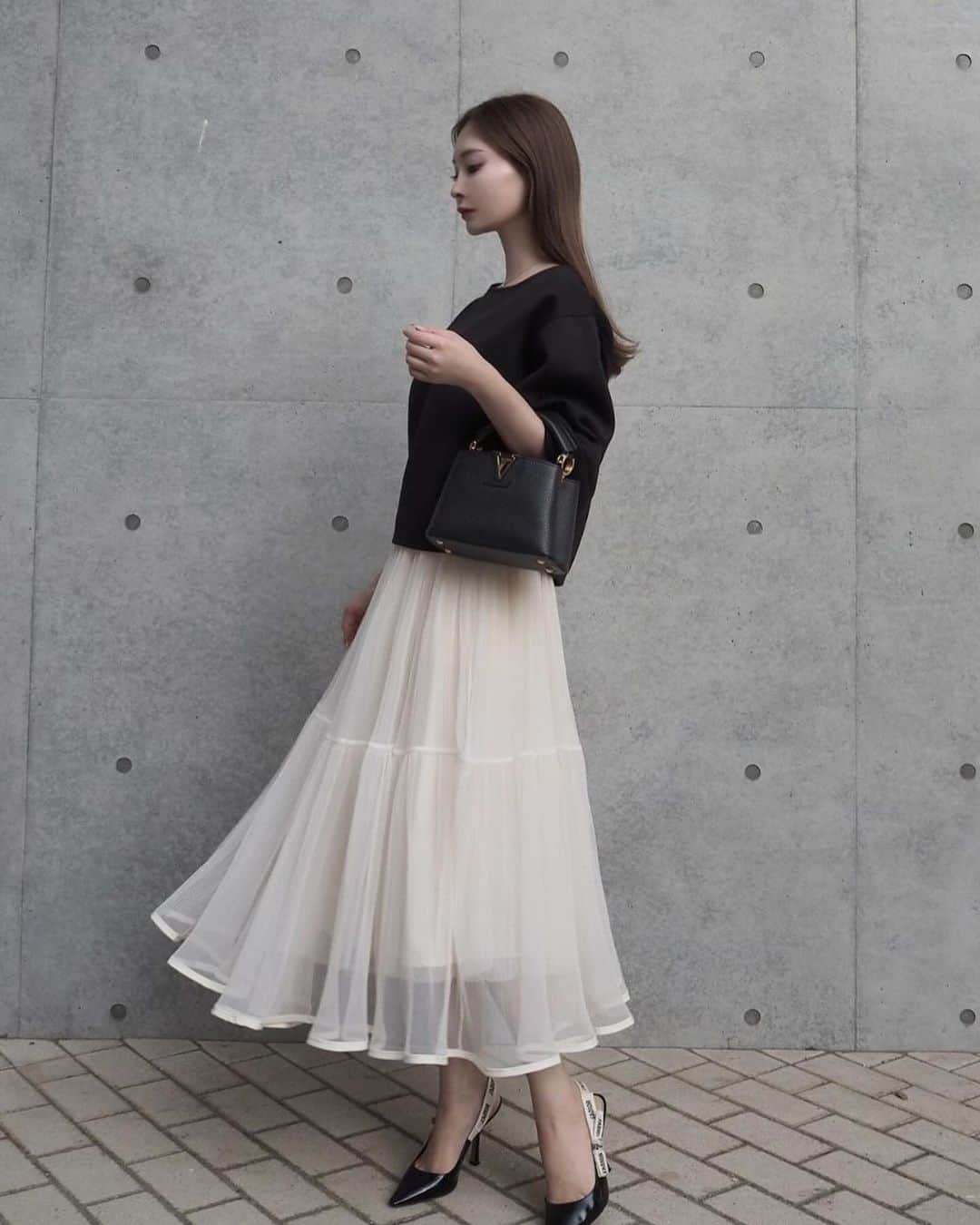 DHOLIC SNAPのインスタグラム：「chamomile by @____aimi1002  new arrivals 🪞✨」