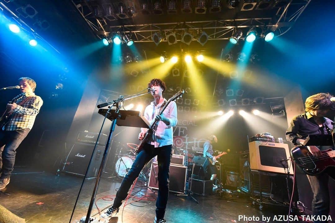 SPACE SHOWER TVのインスタグラム：「. ／  uP!!! SPECIAL LIVE HOLIC vol.24 GRAPEVINE×マカロニえんぴつ アンコール放送📡 ＼   【放送日時】 10/16(月) 22:00～23:00  【番組紹介】 スペースシャワー TVとuP!!!が主催するライブイベント「uP!!! SPECIAL LIVE HOLIC supported by SPACE SHOWER TV」の第24弾が、2019/9/22にYokohama Bay Hallで開催。 今回は、GRAPEVINEとマカロニえんぴつが出演。この2組によるツーマンライブはこの日が初めてとなる。 彼らのプレミアムな対バンライブの模様をたっぷり60分オンエアします。 一度聴いたら離れられない…そんな中毒性を孕んだライブは必見です💥  uP!!! SPECIAL LIVE HOLIC vol.24 2019/9/22(日)Yokohama Bay Hall  ※2019年10月に放送された番組のアンコール放送です  #GRAPEVINE #マカロニえんぴつ #スペシャ」