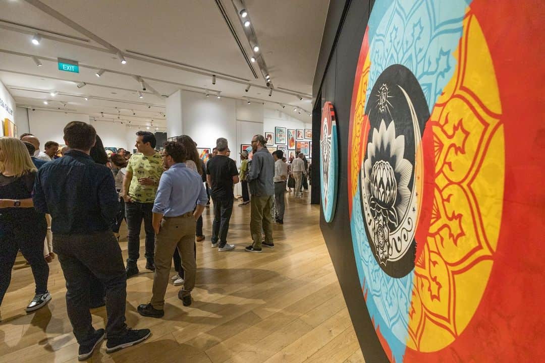 Shepard Faireyさんのインスタグラム写真 - (Shepard FaireyInstagram)「My first solo exhibition in Southeast Asia ‘The Future is Unwritten,' is up at @OperaGallery in Singapore through Sunday, October 15th. Check it out if you’re in the area, and thanks as always for the support!⁠ –Shepard」10月12日 12時00分 - obeygiant