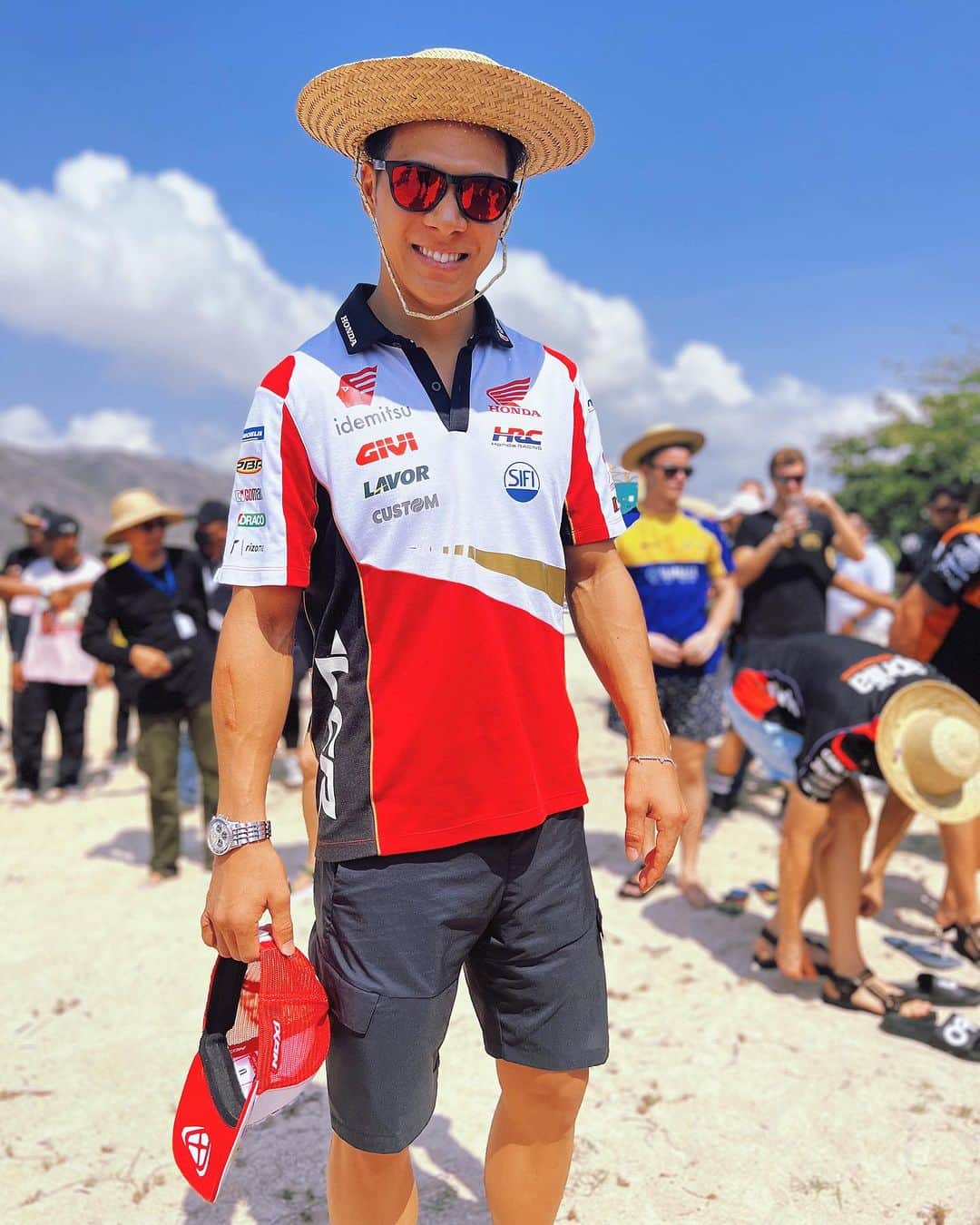 中上貴晶のインスタグラム：「Pre-event #IndonesianGP 🇮🇩  Terlihat bagus? 😂  #MotoGP」