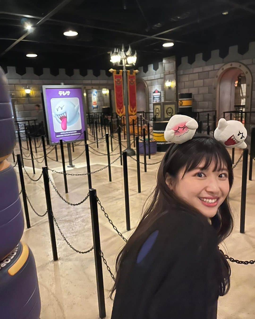 門脇更紗のインスタグラム：「投稿の方、ご無沙汰してました！  久しぶりのUSJ 🎢🌏  大阪をたっぷり楽しませていただいたので、 また今日からいい曲つくっていくぞ〜〜〜  鼻炎の薬のんだら 一日中口の中カラカラさばくやったよ  #usj」