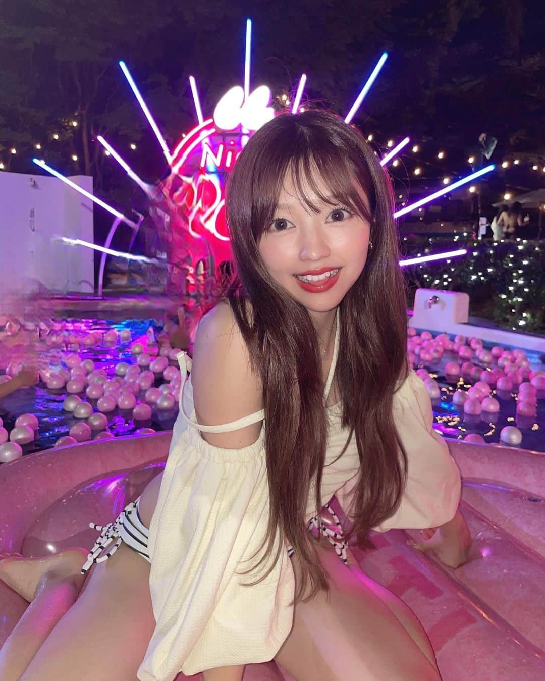 高木悠未のインスタグラム：「夏納め投稿🥂今期の夏の思い出ききたい!どんな？」