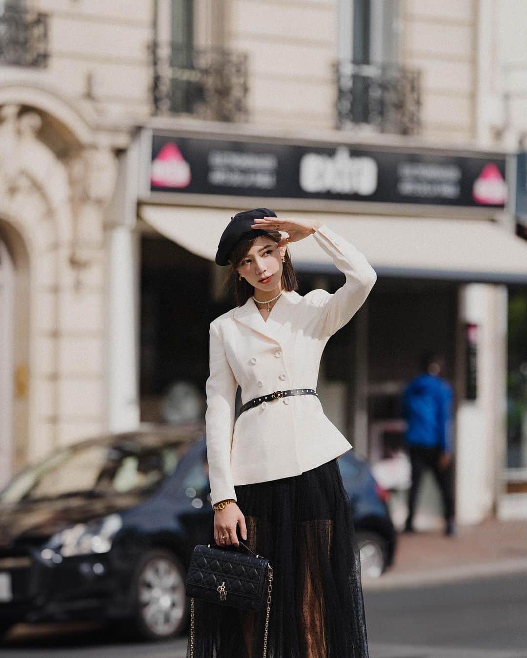 Elva Niさんのインスタグラム写真 - (Elva NiInstagram)「Parisian style 🥐 @dior  #dioraw23」10月12日 15時04分 - misselvani