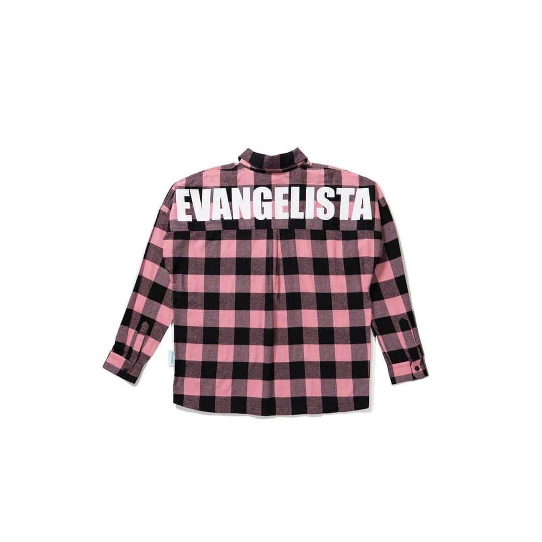 小林 ディスカスさんのインスタグラム写真 - (小林 ディスカスInstagram)「EVANGELISTA @evangelista_2021   バックロゴ オーバーサイズネルシャツ: ピンク ¥23,100  ピンクチェックのオーバーサイズのネルシャツってないかも！？  スタイリストとして、 色々な洋服を見ているからこそ、 「これがあったらなーっ！！」 と思う事が沢山あります！  メンズ、レディース共にオススメですっ！！🙋🏼‍♂️  #tokyo #japan #fashion #ファッション #fashionista #ファッショニスタ #street #sports #トレーニング #muscle #ストリートファッション #モテコーデ #ランチ #beauty #lifestyle #ライフスタイル #ノージェンダー #ユニセックス #luxury #street #mode #東京 #nogender #gendarlesse」10月12日 15時09分 - discus_kobayashi