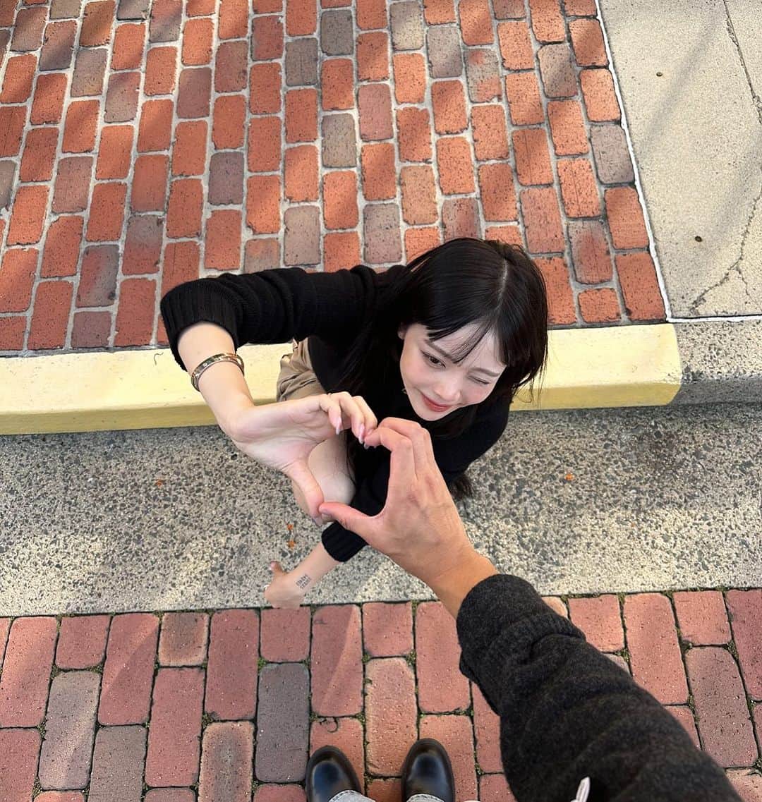 仲本莉絵瑠のインスタグラム：「キープだよとアンチしてくれた方々へ 生きていますか❓私は至って幸せです❣️」