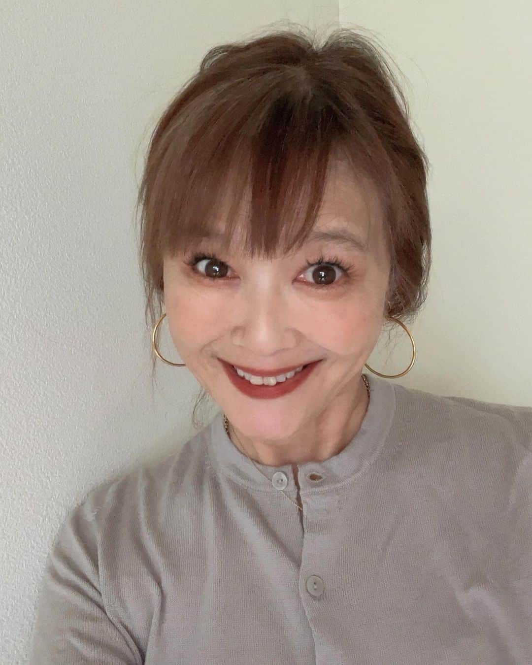 高見恭子さんのインスタグラム写真 - (高見恭子Instagram)「愛は言葉ではなく温度として確かに伝わる  #cat  #catandme  #catphoto  #catlove #catstagram  #猫と犬のいる暮らし  #catlife  #americancurl」10月12日 16時30分 - takami_kyoko