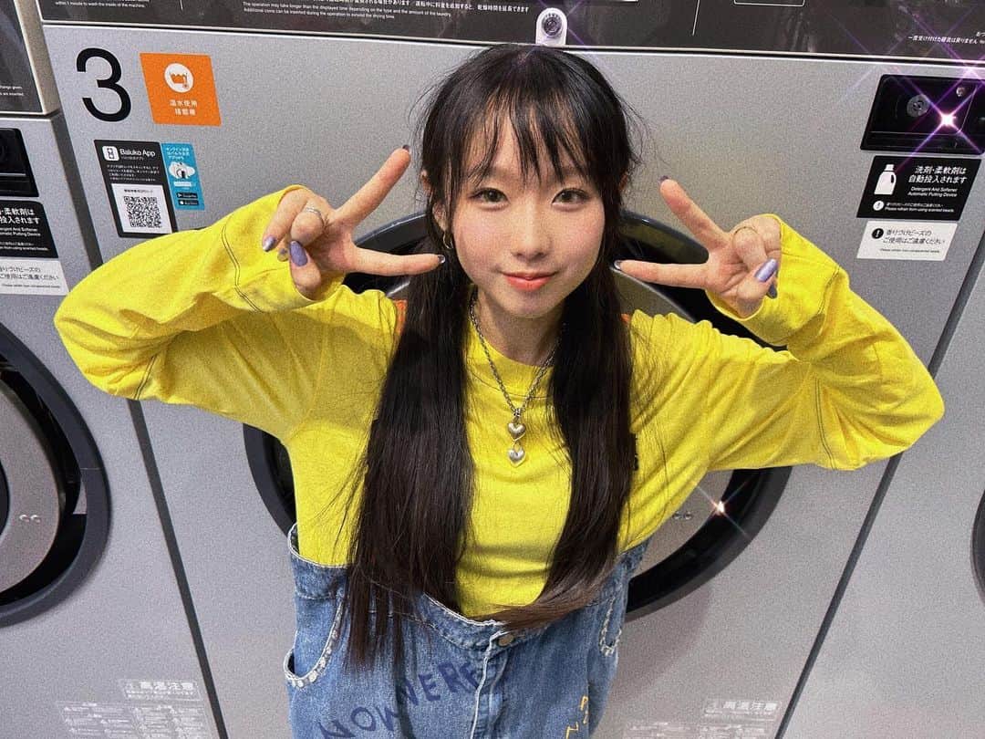 荒井麻珠のインスタグラム：「永劫回帰🪩♾️🩶」