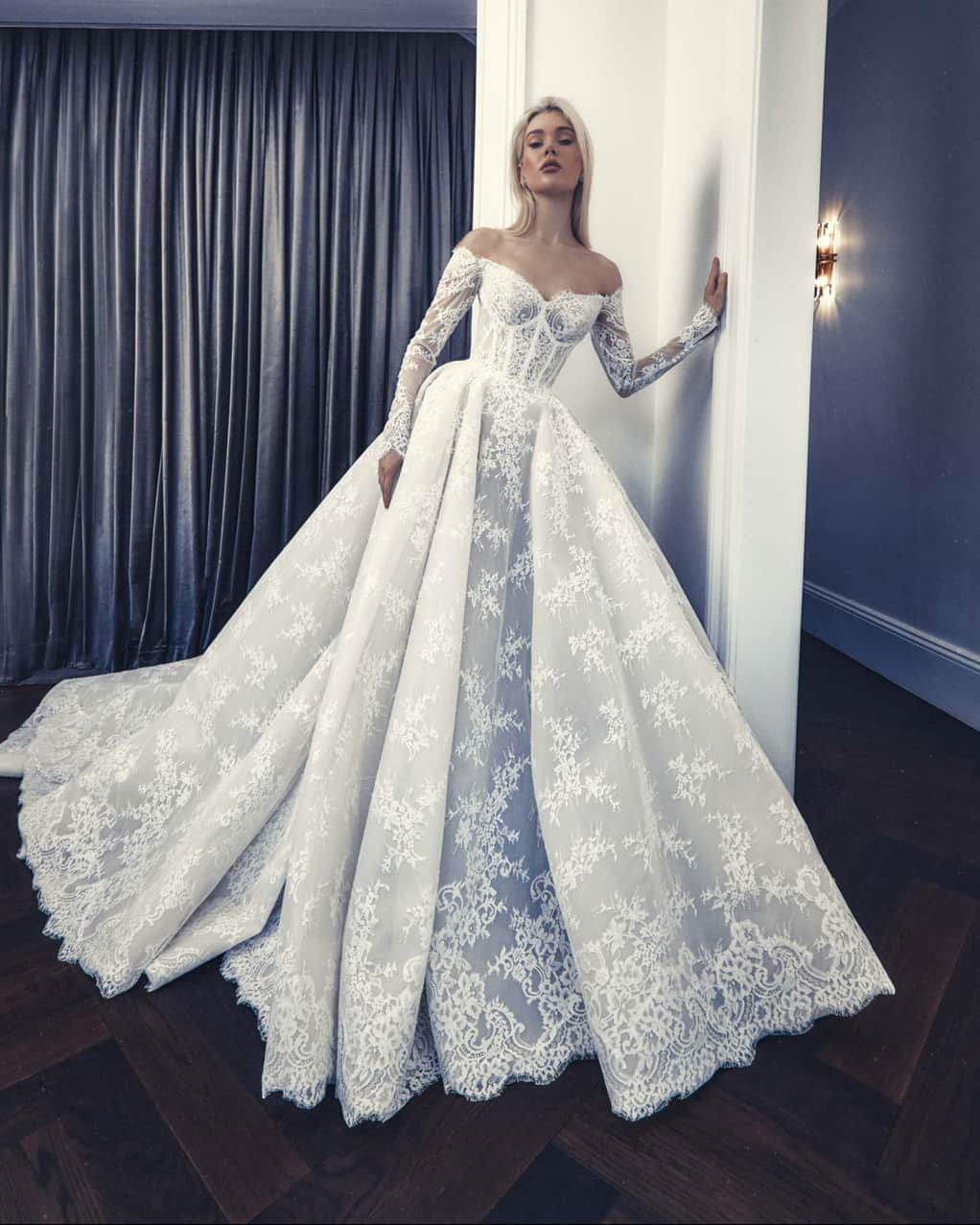 Steven Khalilのインスタグラム：「The Mandalay gown—A masterpiece of elegance and sophistication that exudes timeless charm. Crafted on a pale latte base, this gown sets a tone of understated luxury.⁣ #stevenkhalil #stevenkhalilbride #weddinggown #bridal」