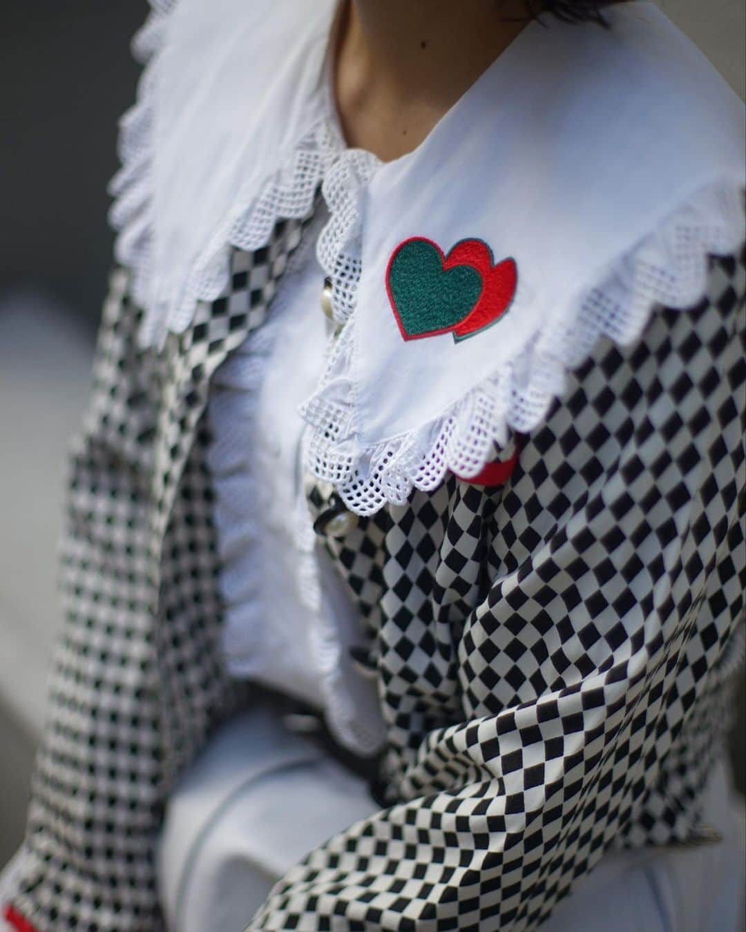 PUNK CAKEさんのインスタグラム写真 - (PUNK CAKEInstagram)「♤ NEW ARRIVAL ♤  ◆ 80's checker no collar jacket ◆ Heart embroidery white cotton blouse ◆ White Leather half pants  ♡10th Anniversary キャンペーン♡ 送料無料！ 10/4(水)～10/15(日)  今週の営業日は 10/14(土),15(日)となります。 是非お気軽にご来店下さい！  10月営業日/ 10/14,15,20,21,22 営業時間/ 13:00～20:00  住所/ 東京都目黒区鷹番3-4-10 2F  Model / @hamu.katsu.0」10月12日 18時12分 - punk_cake