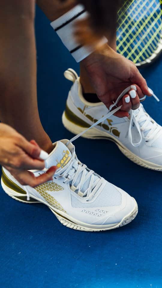 ディアドラのインスタグラム：「Master your tennis game on every court’s surface.  Torneo 2 AG’s new colorways, now available on diadora.com  #diadora」