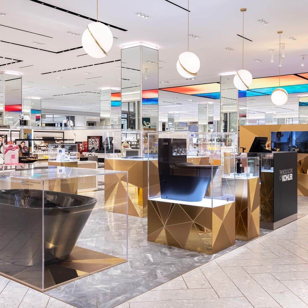 Saks Fifth Avenueさんのインスタグラム写真 - (Saks Fifth AvenueInstagram)「Happening ...