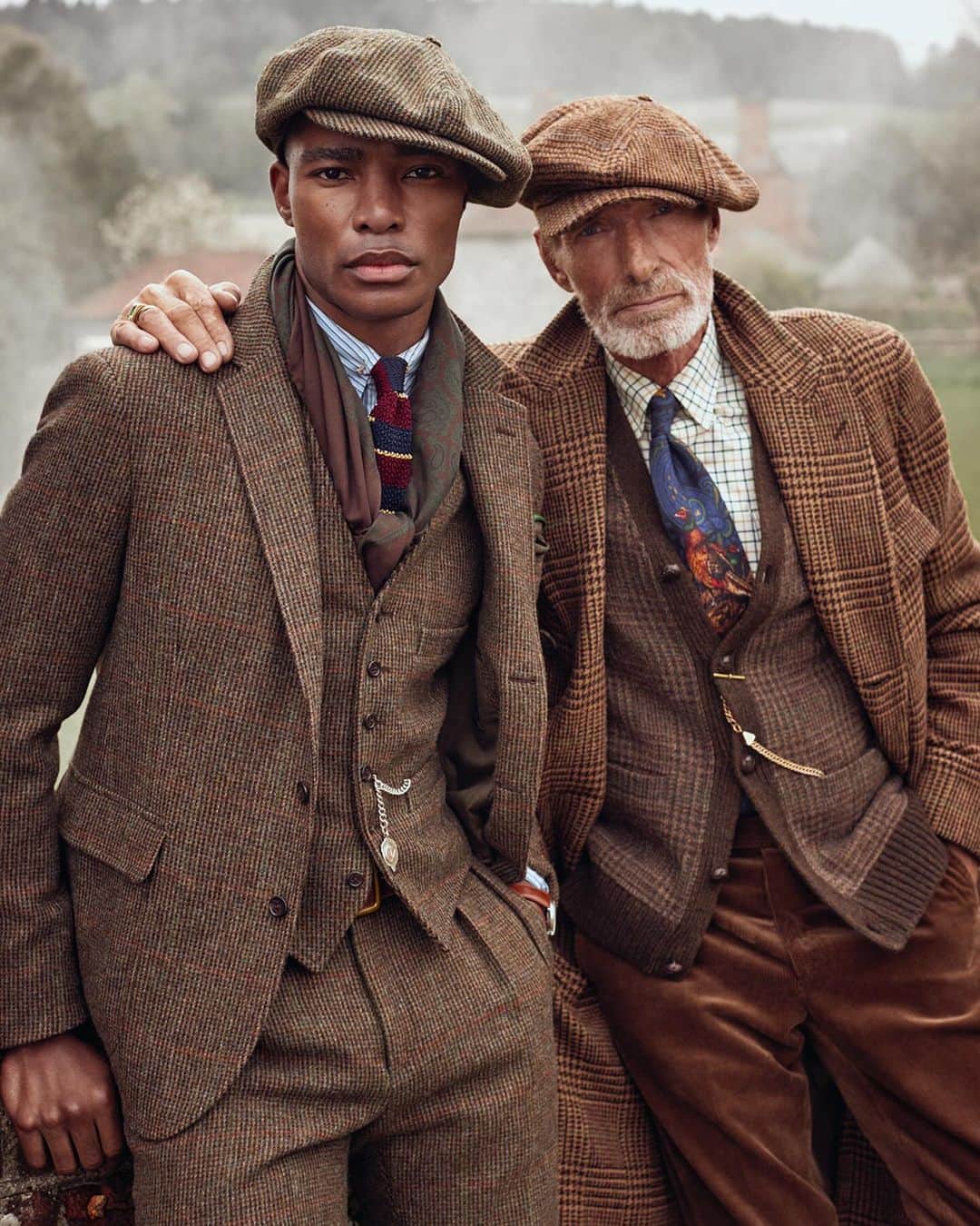 Polo Ralph Laurenさんのインスタグラム写真 - (Polo Ralph LaurenInstagram)「Signature #PoloRalphLauren silhouettes reimagine iconic tweed patterns for a bold #PoloRLStyle statement.   Explore the #PoloOriginals collection via the link in bio.」10月13日 3時59分 - poloralphlauren